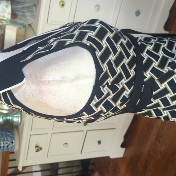 Diane Von Furstenberg x Target Black/Tan/White Geometric Sweater Knit Midi Dress - Picture 9 of 13